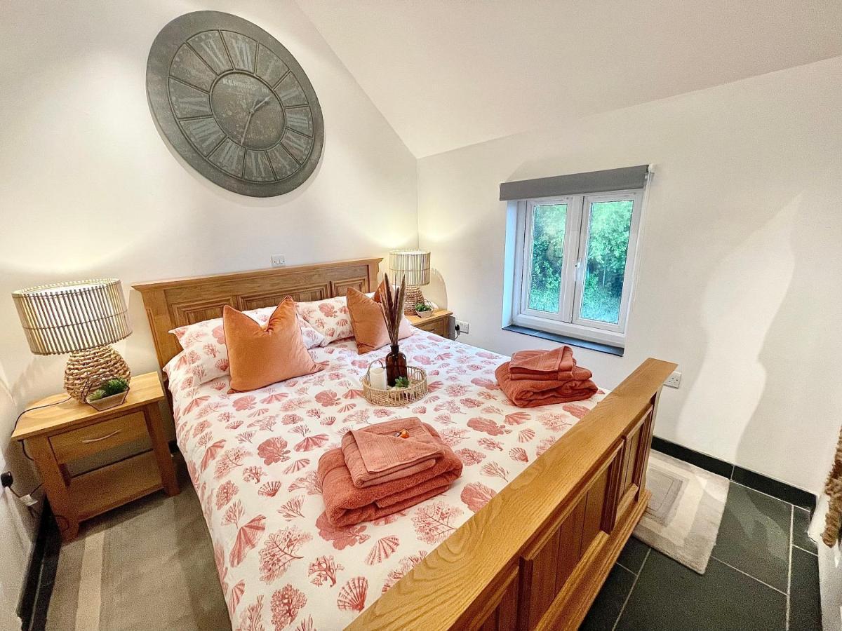 The Mermaids Watch Pendine Dog Friendly With Cymru Holidays Eksteriør billede